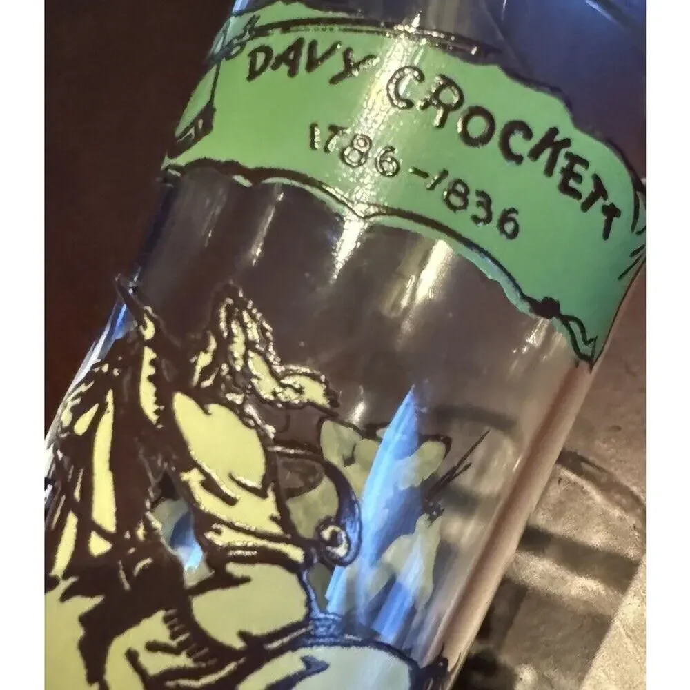 DAVY CROCKETT 2 Holiday Freeze Soda Fountain Vintage‎ ACL Drinking Glass Tumbler